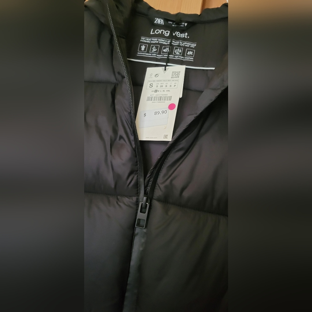 Vest - Picture 2 of 3